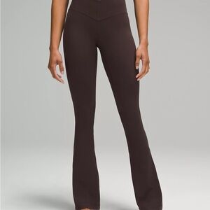 lululemon Align™ V-Waist Mini-Flare Pant in Espresso and Navy Size 6